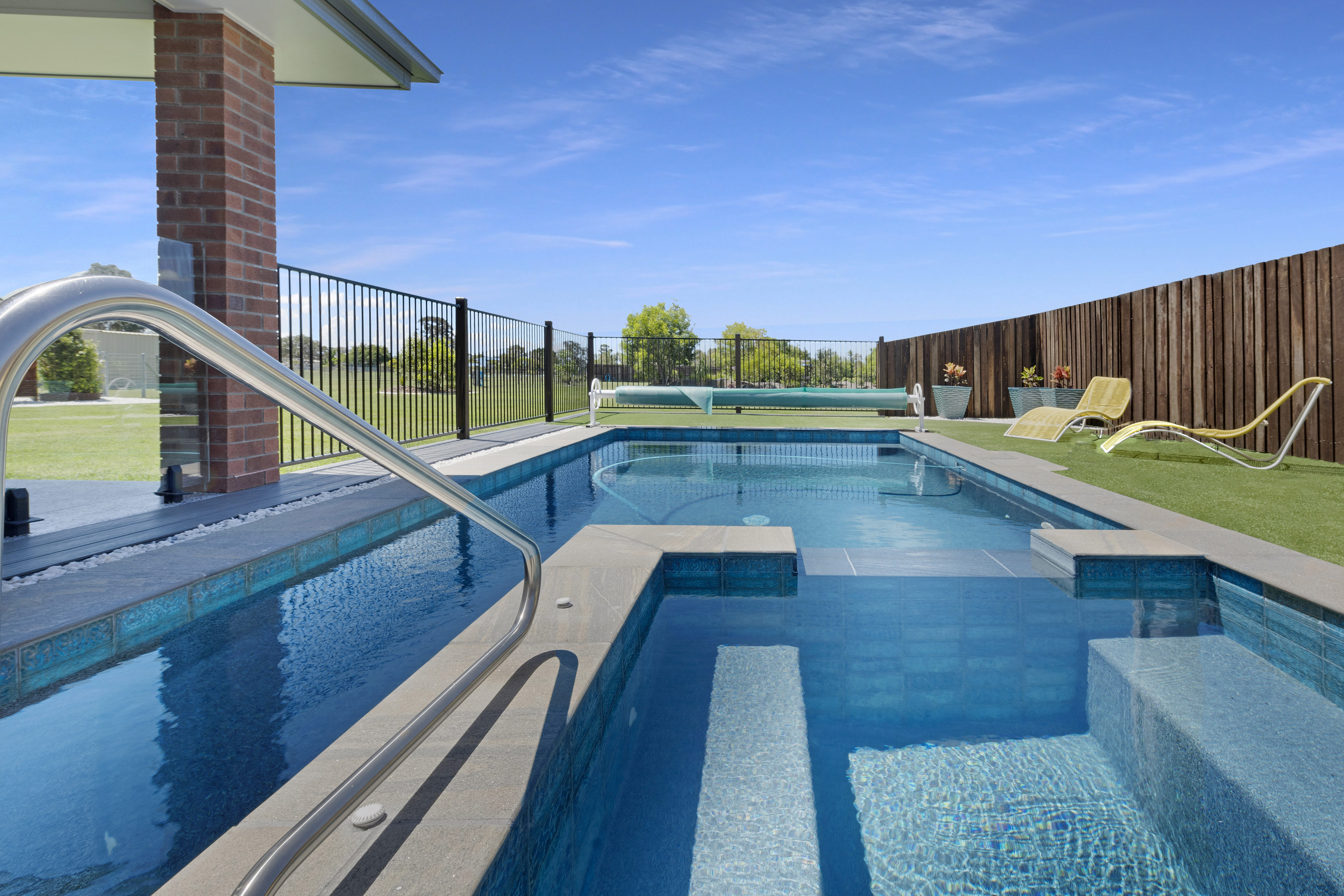 Eungella 2 pool view from house