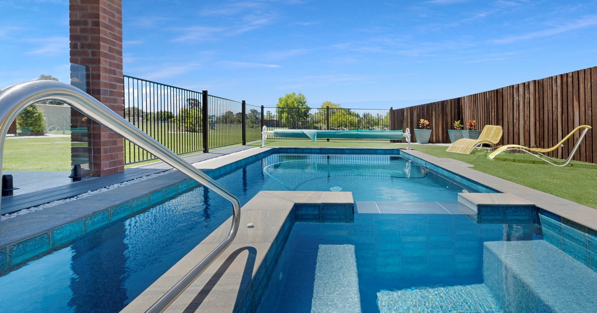 Eungella 2 pool view from house